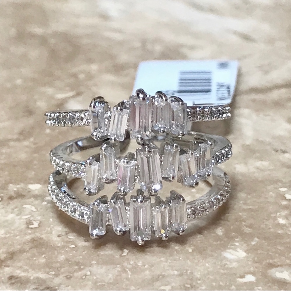 Cz baguette ring